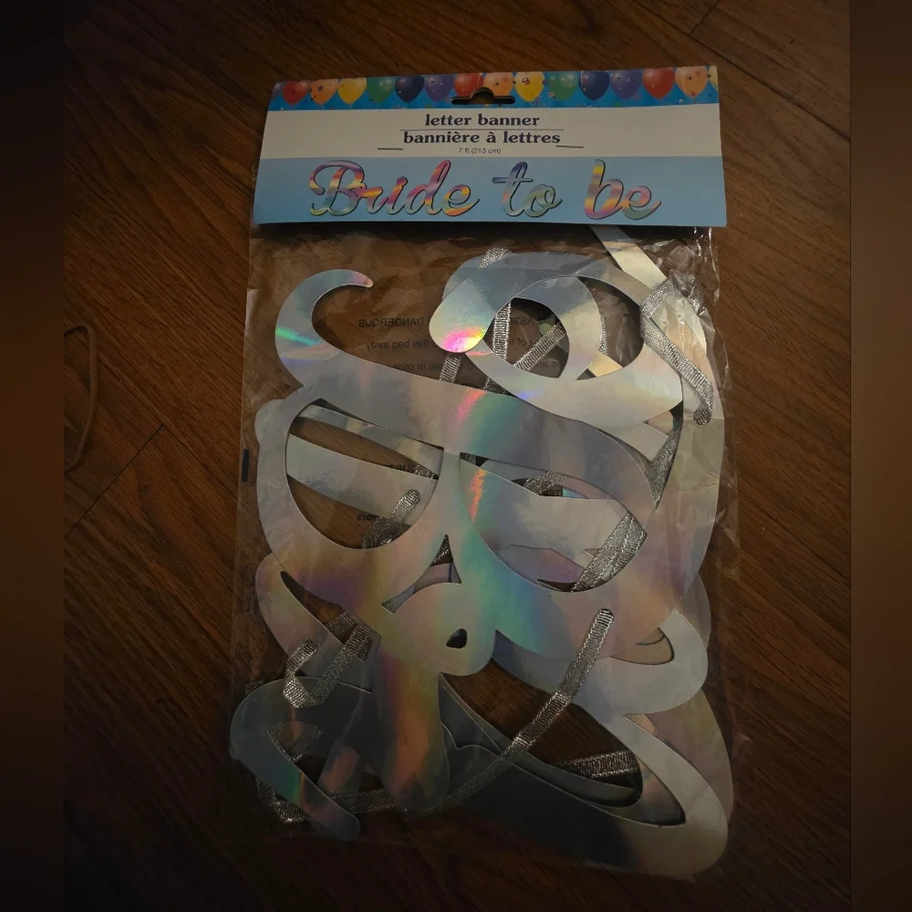 Holographic Bride to Be Party Banner + 8 Paper Glassed Party Bundle